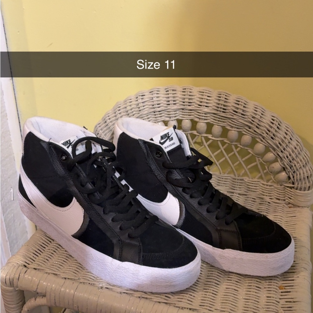 Nike Black and White High-Tops